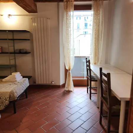 アパート Center *